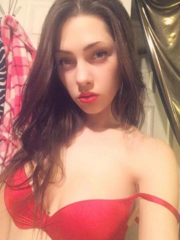 Мила Гостей Принимаю фото 3